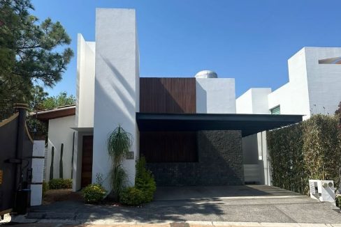 .Fachada