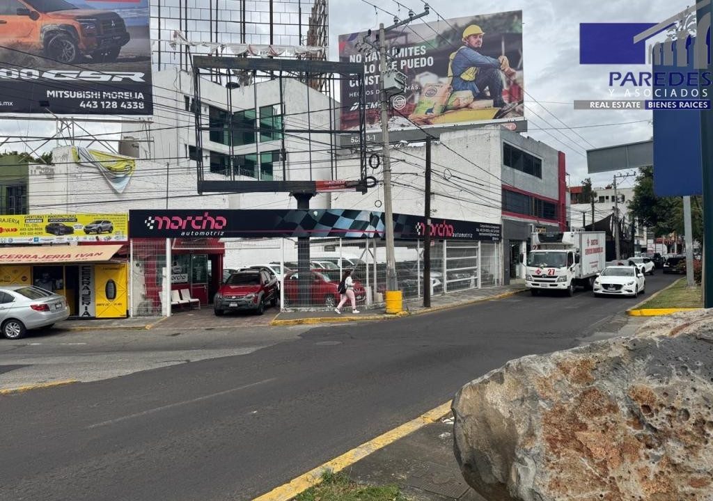 .FACHADA (
