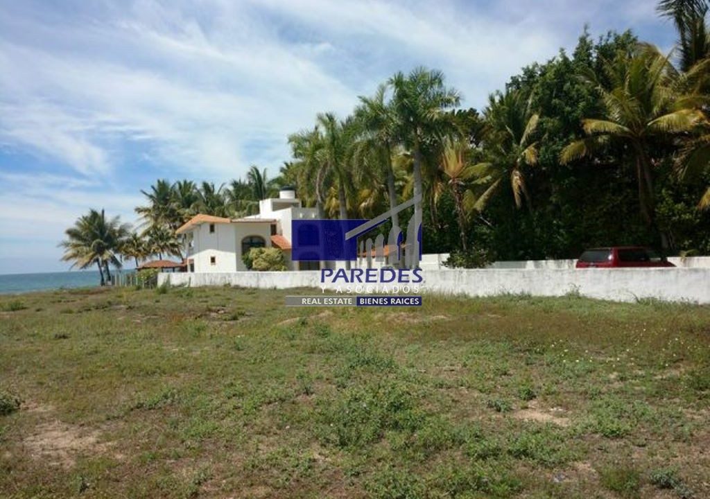 .FACHADA