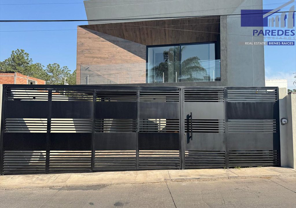 .Fachada