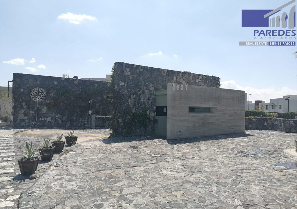 .Fachada
