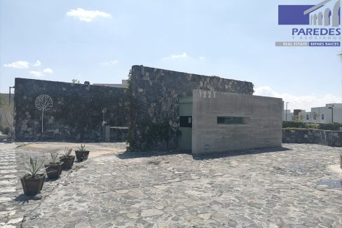 .Fachada