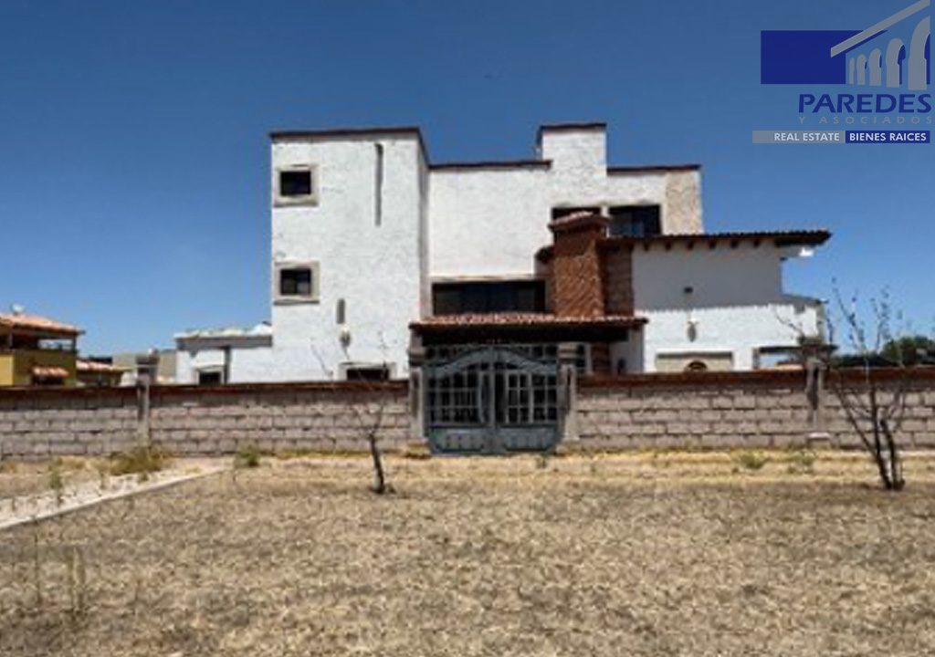 .Fachada