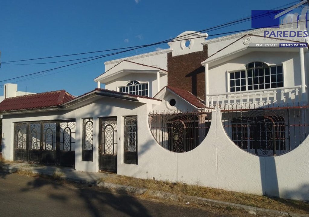 .Fachada